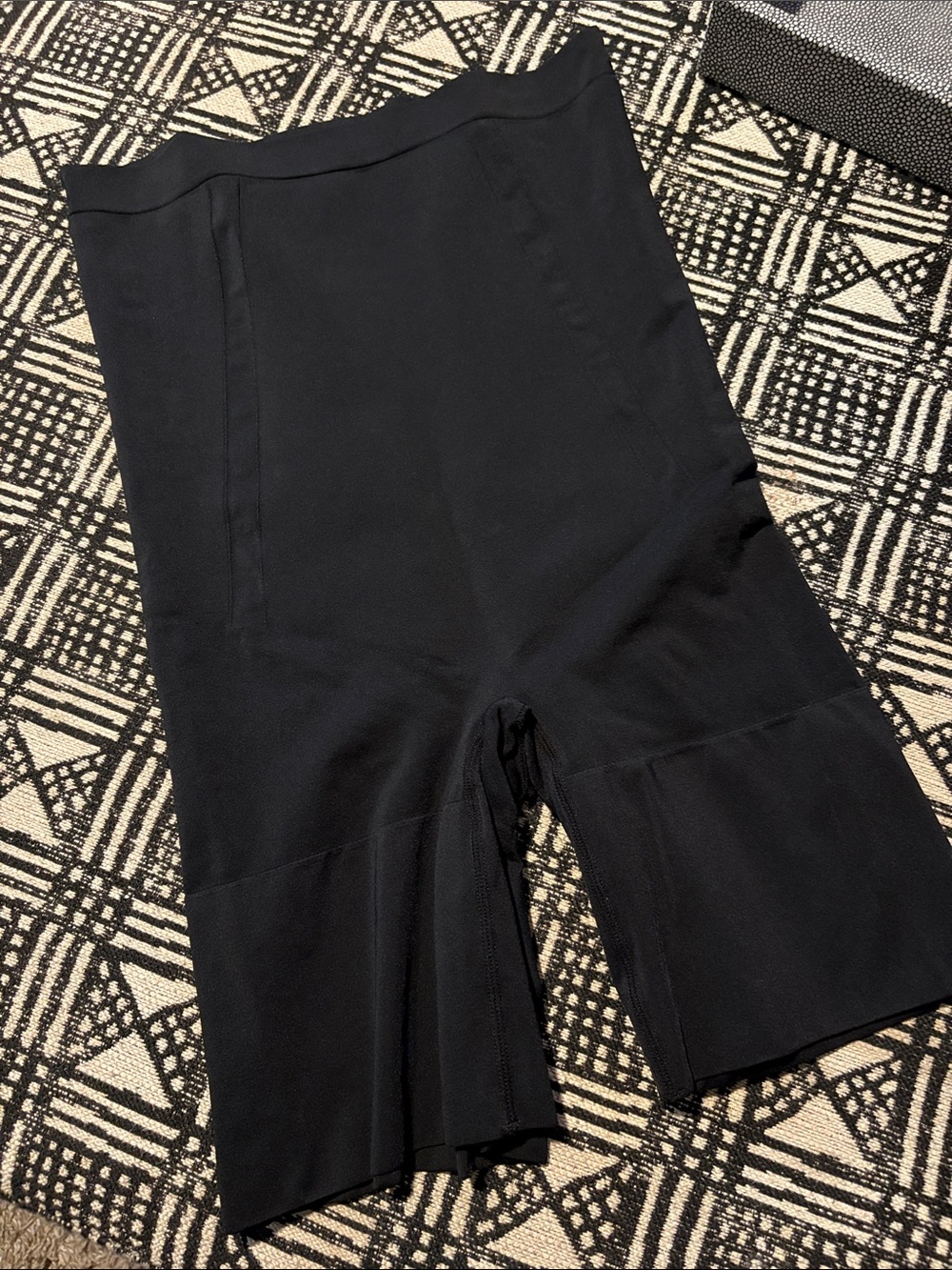 SPANX Oncore Black High-Waist Shaping Shorts size XL